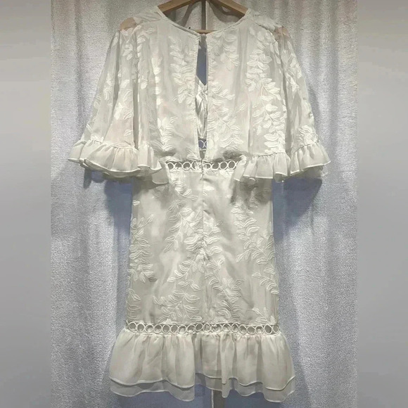 Lulu’s White Floral Flare Sleeve Dress - Picture 5 of 5